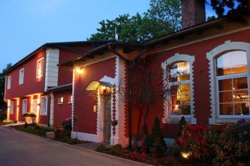 Villa Intryga สวูพสค์ ภายนอก รูปภาพ